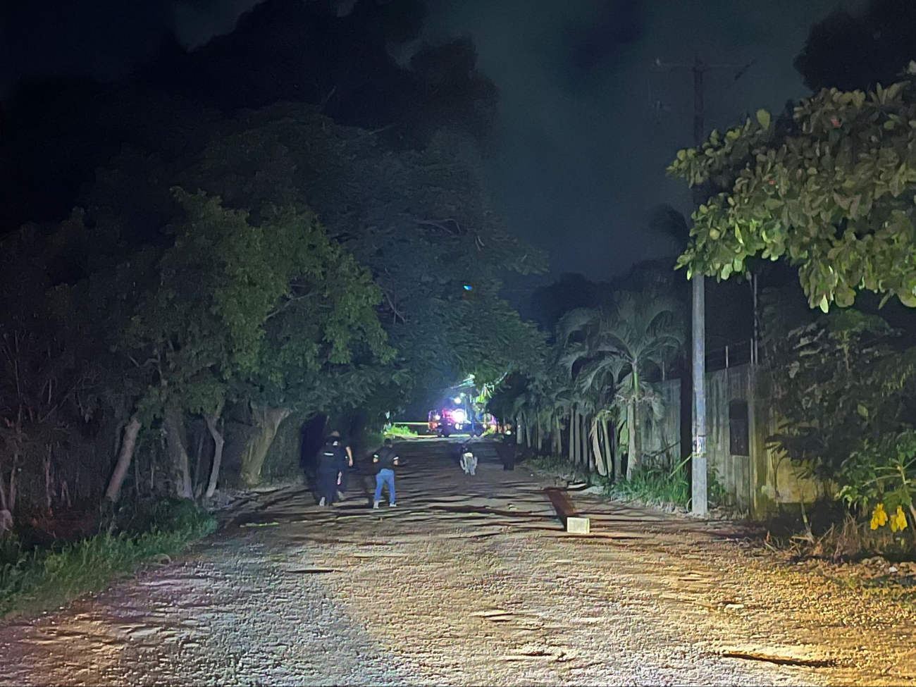 Asesinan a dos personas a balazos en Cancún, una de las víctimas es una mujer Asesinan a dos personas a balazos en Cancún, una de las víctimas es una mujer