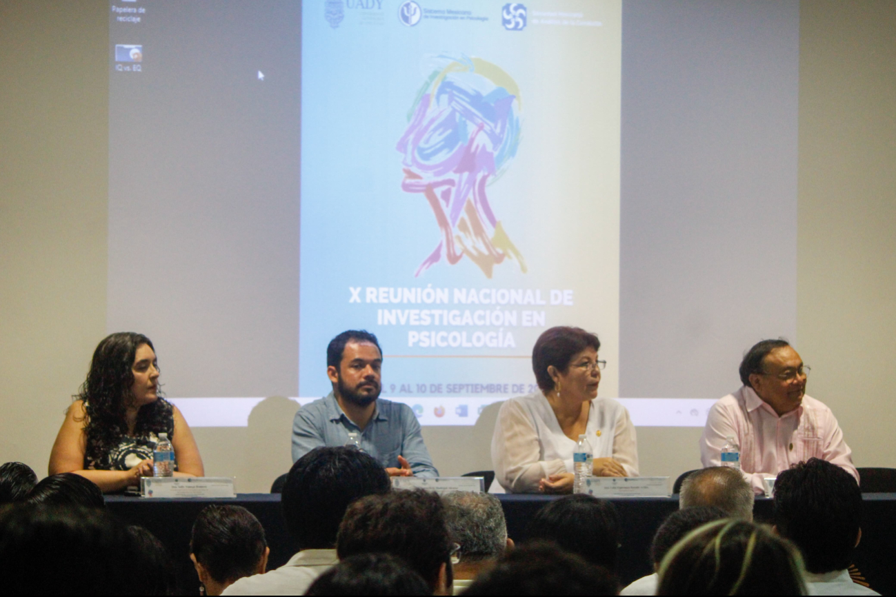 Inicia la Reunión Nacional de Investigación en Psicología en Mérida