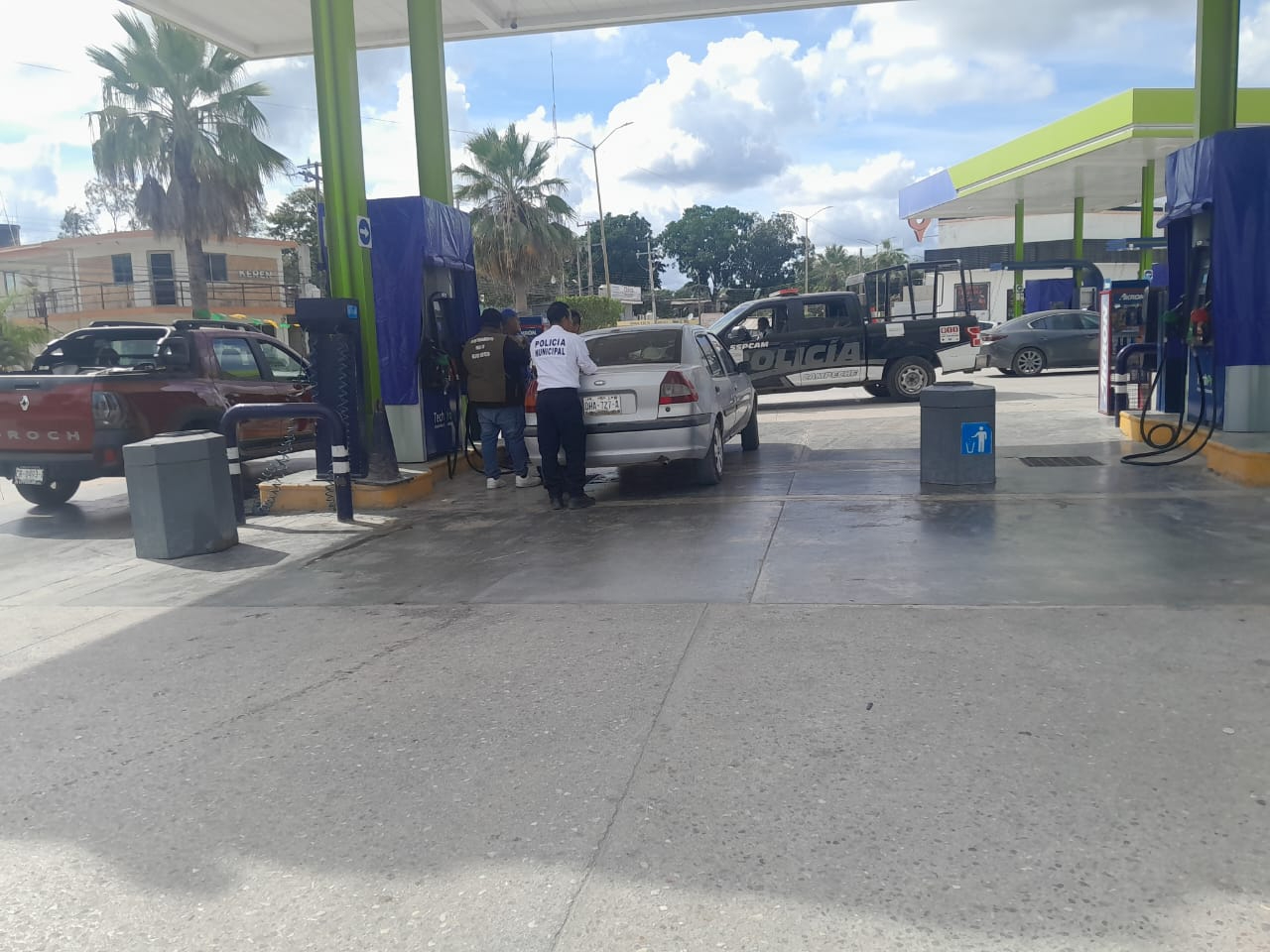 Ambos conductores amenazaron con enfrentarse a golpes, pero huyeron antes de la llegada de la policía