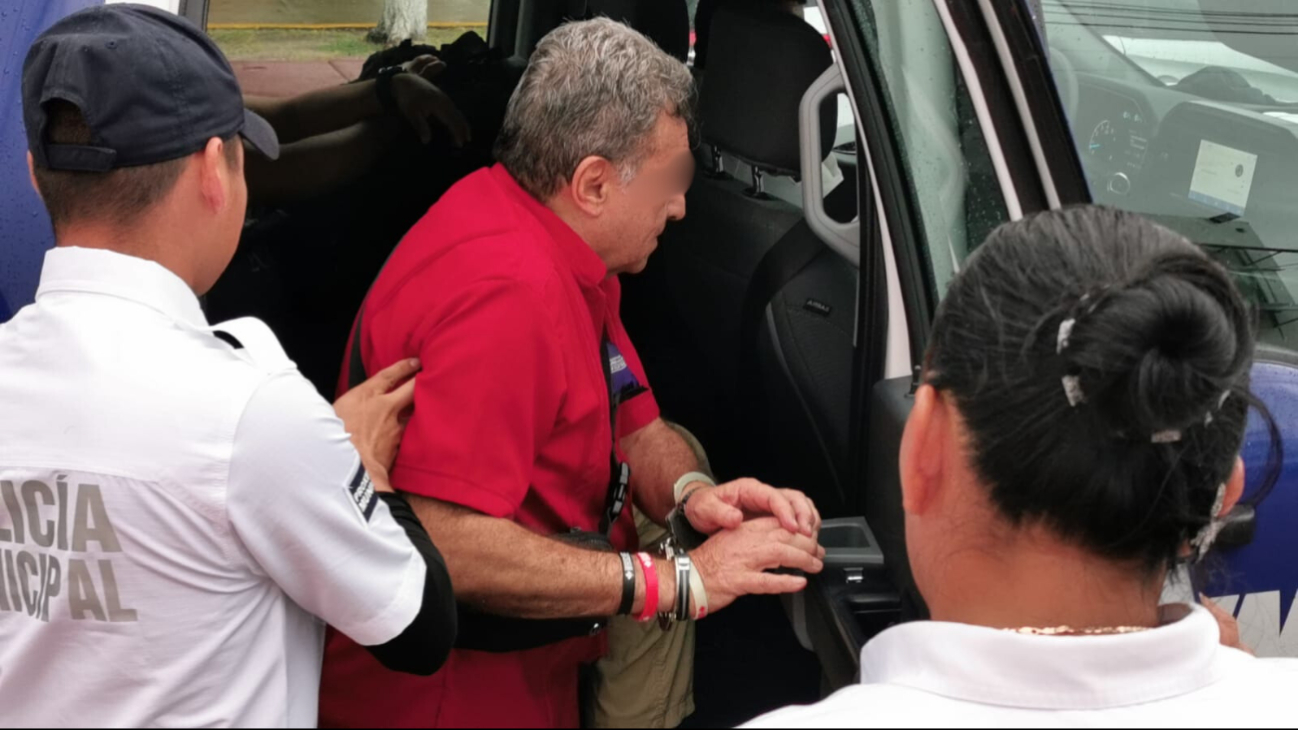 El responsable fue detenido y los vehículos llevados al corralón municipal El responsable fue detenido y los vehículos llevados al corralón municipal