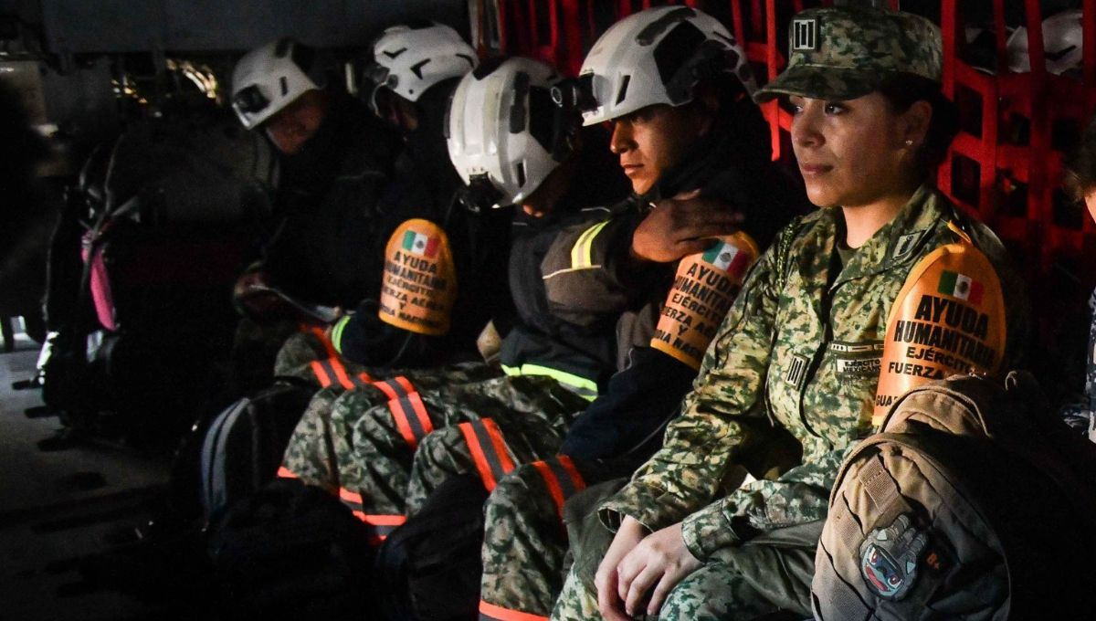 Brigada mexicana llega a California para combatir incendios forestales