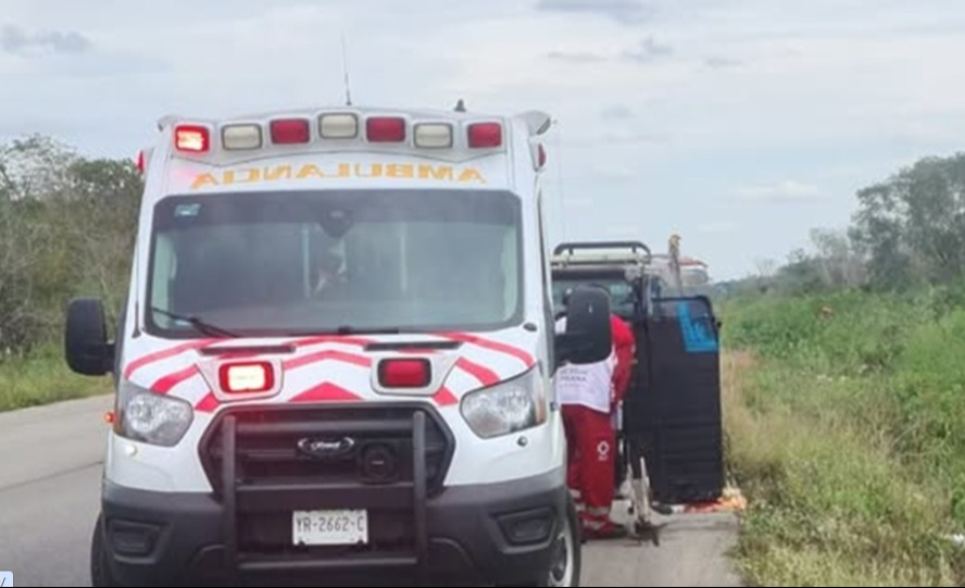 Joven de 17 años da a luz en la carretera Mérida-Tetiz