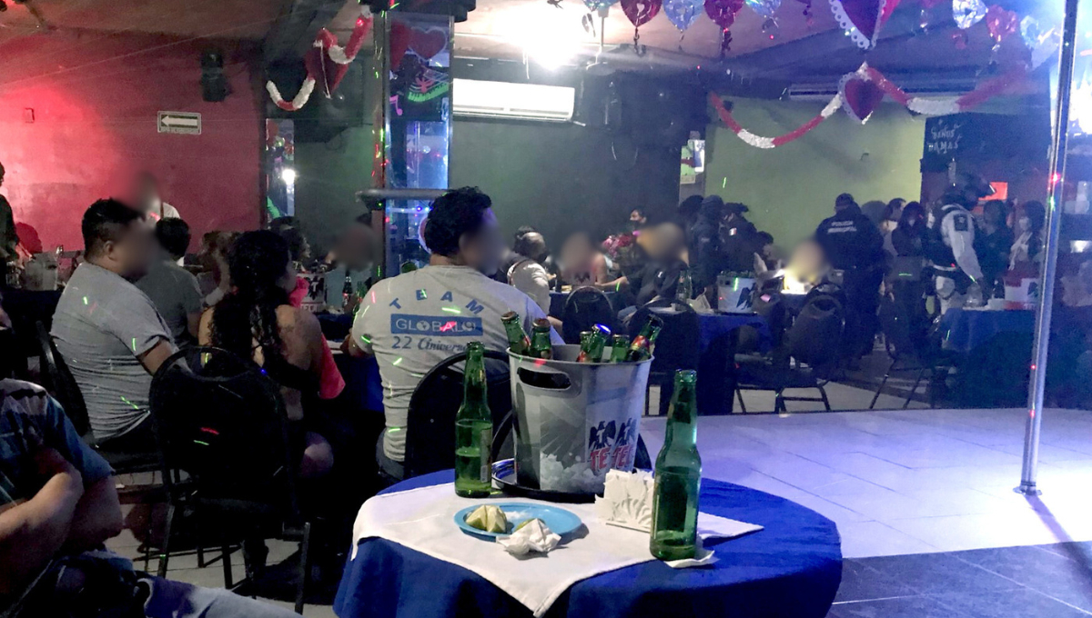 A pesar de los cateos policiacos, los negocios ilegales siguen operando normal. A pesar de los cateos policiacos, los negocios ilegales siguen operando normal.