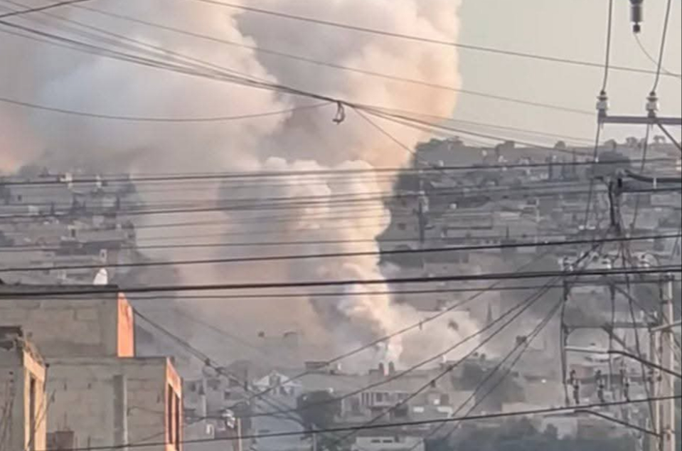 Explosión de una vivienda en Chimalhuacán deja a seis heridos graves. Explosión de una vivienda en Chimalhuacán deja a seis heridos graves.