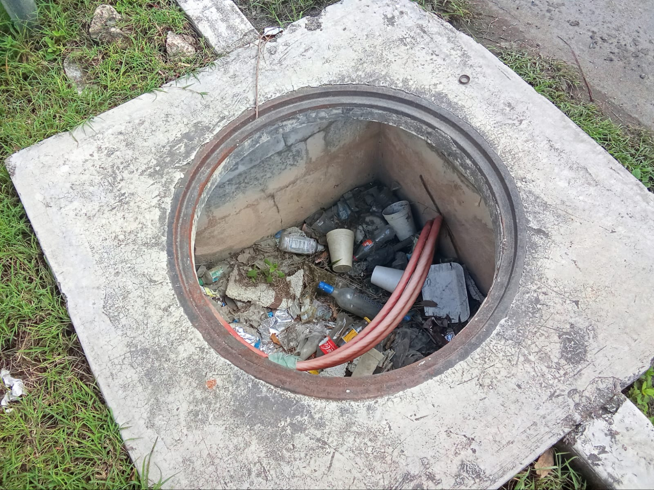 La basura es una problemática que se encuentra alrededor de distintas partes del municipio. La basura es una problemática que se encuentra alrededor de distintas partes del municipio.