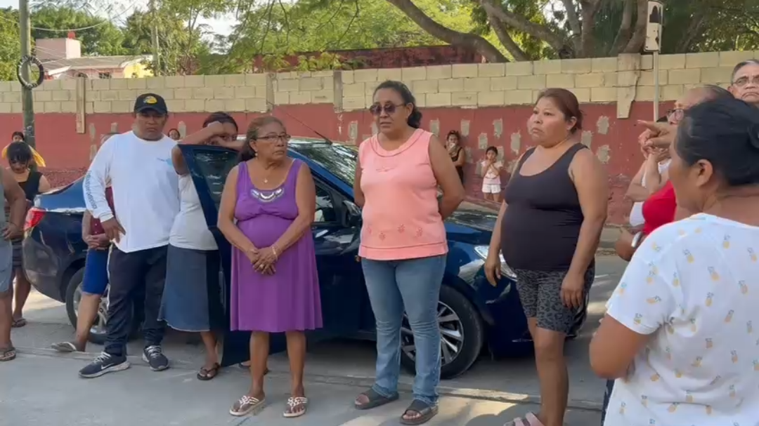 Vecinos de Santa María Chi están inconformes por la falta de servicios Vecinos de Santa María Chi están inconformes por la falta de servicios