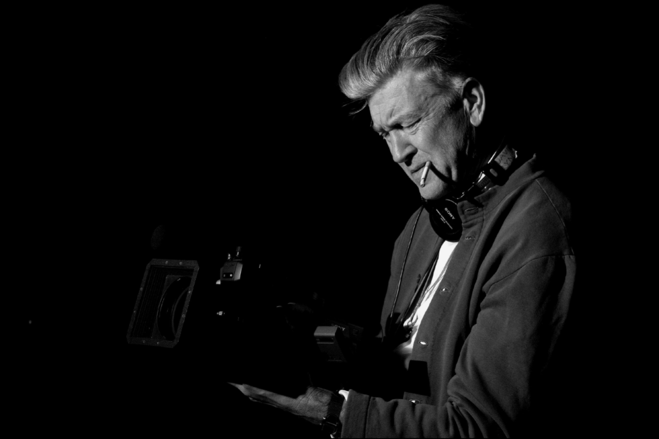 Famosos del mundo del entretenimiento reaccionan a muerte de David Lynch. Famosos del mundo del entretenimiento reaccionan a muerte de David Lynch.