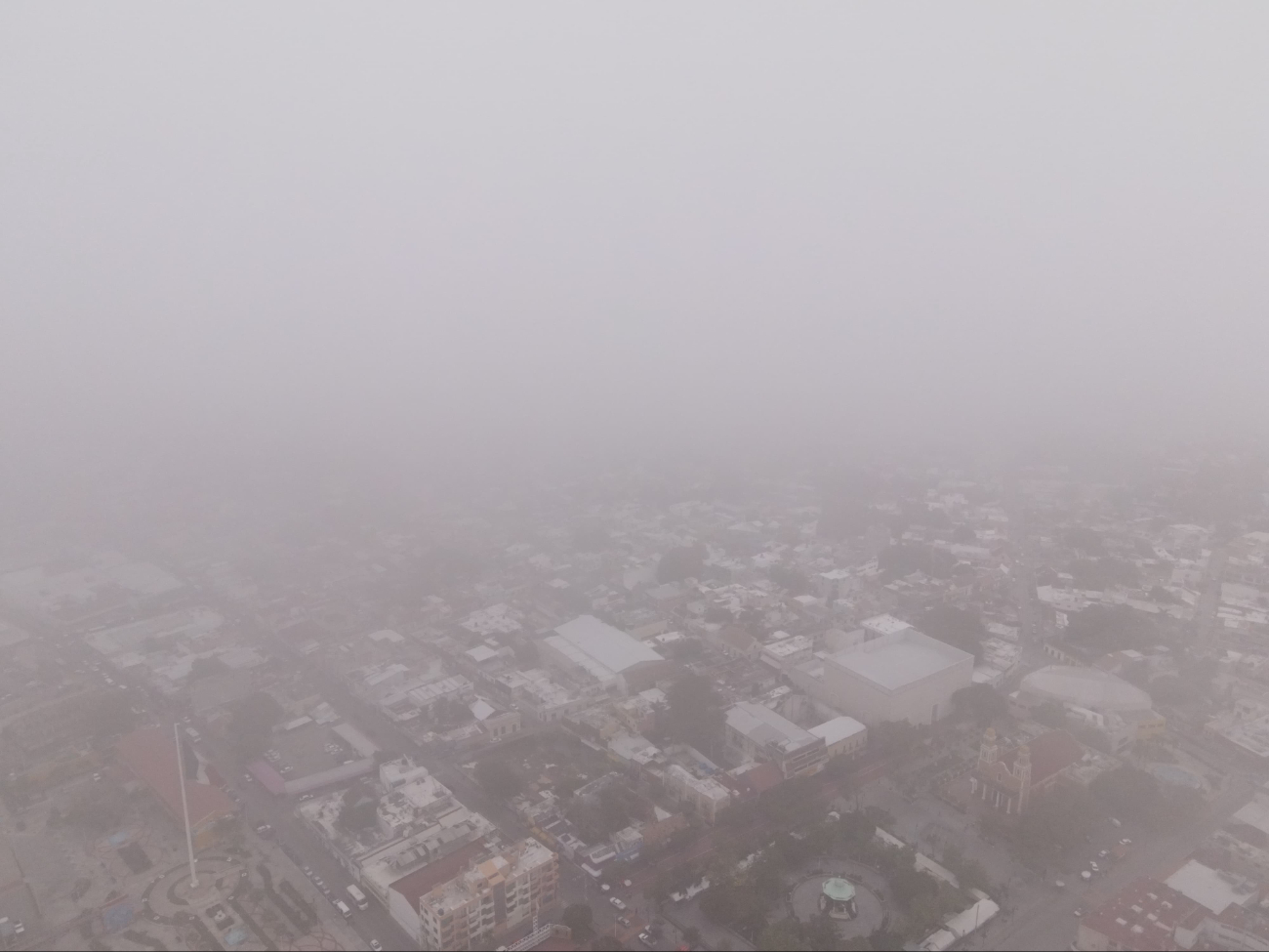 La neblina de vapor podría repetirse en menor intensidad durante los próximos dos días La neblina de vapor podría repetirse en menor intensidad durante los próximos dos días