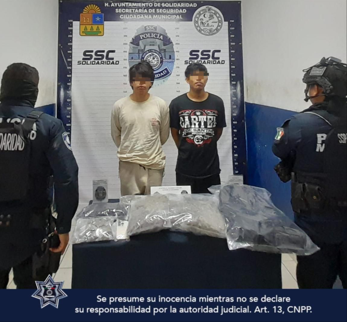 Colombiano y cancunense son detenidos por narcomenudeo en  la colonia Ejido, Playa del Carmen