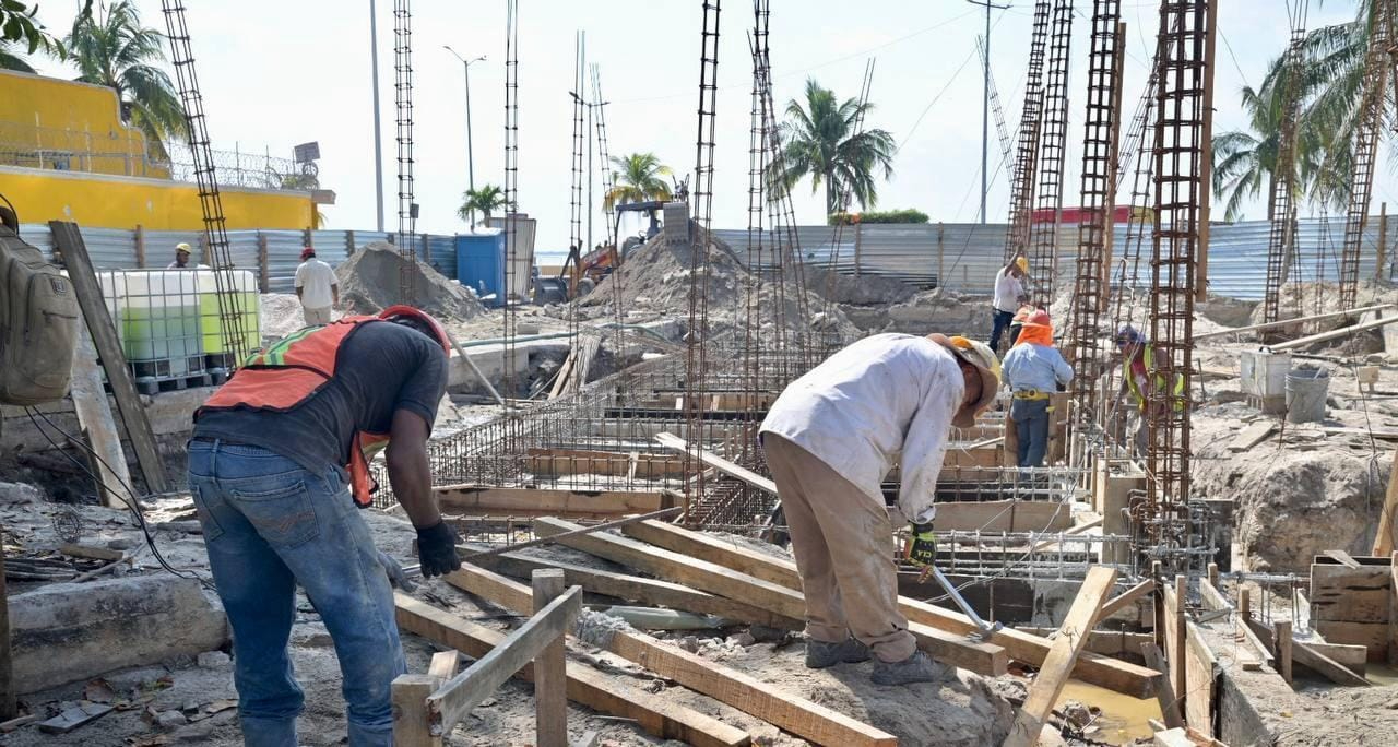 El desempleo inusual comenzó en noviembre del año pasado debido a la pandemia de Covid-19 El desempleo inusual comenzó en noviembre del año pasado debido a la pandemia de Covid-19