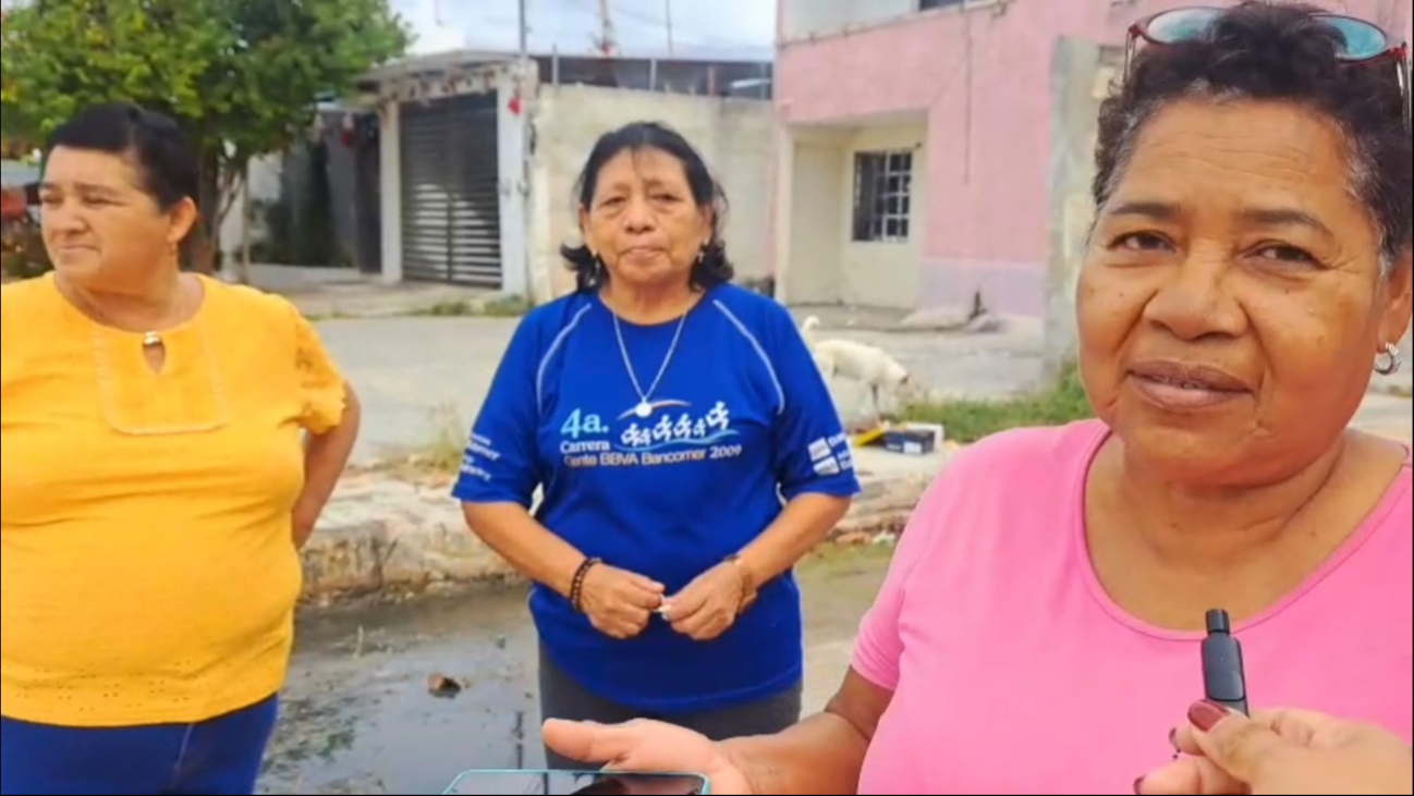 Vecinos piden solución al Ayuntamiento de Campeche, pero son ignorados Vecinos piden solución al Ayuntamiento de Campeche, pero son ignorados