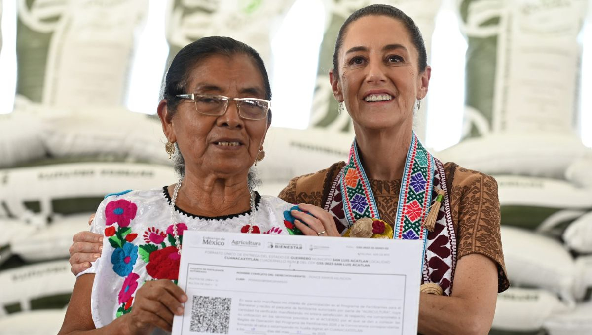 La presidenta Sheinbaum entregó fertilizantes en Guerrero La presidenta Sheinbaum entregó fertilizantes en Guerrero