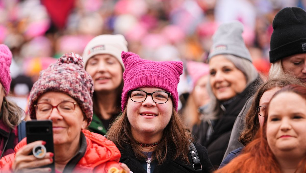 Las manifestaciones están organizadas por diversas agrupaciones feministas, ambientalistas y pro derechos humanos Las manifestaciones están organizadas por diversas agrupaciones feministas, ambientalistas y pro derechos humanos