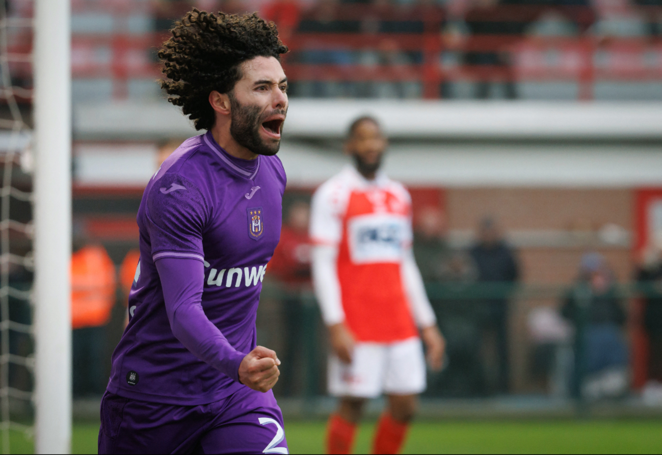 El Chino Huerta celebrando el gol que selló la victoria del Anderlecht El Chino Huerta celebrando el gol que selló la victoria del Anderlecht