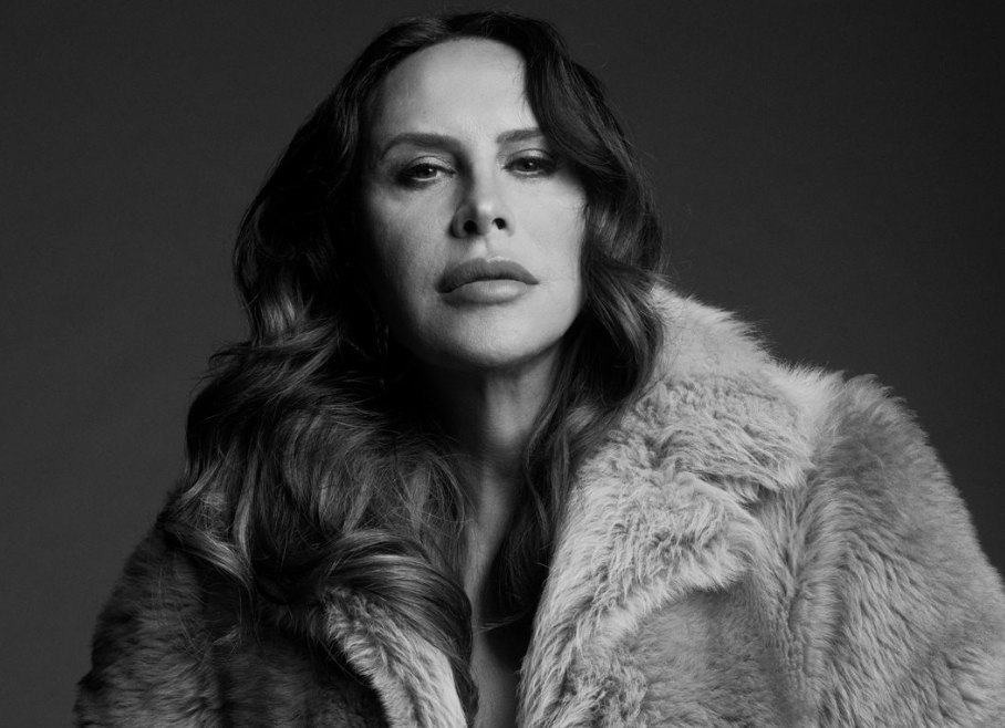 Karla Sofía Gascón revela que deseó atentar contra su vida