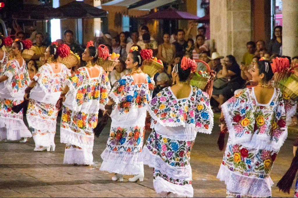 Los eventos culturales brillarán en el Mérida Fest 2025 Los eventos culturales brillarán en el Mérida Fest 2025
