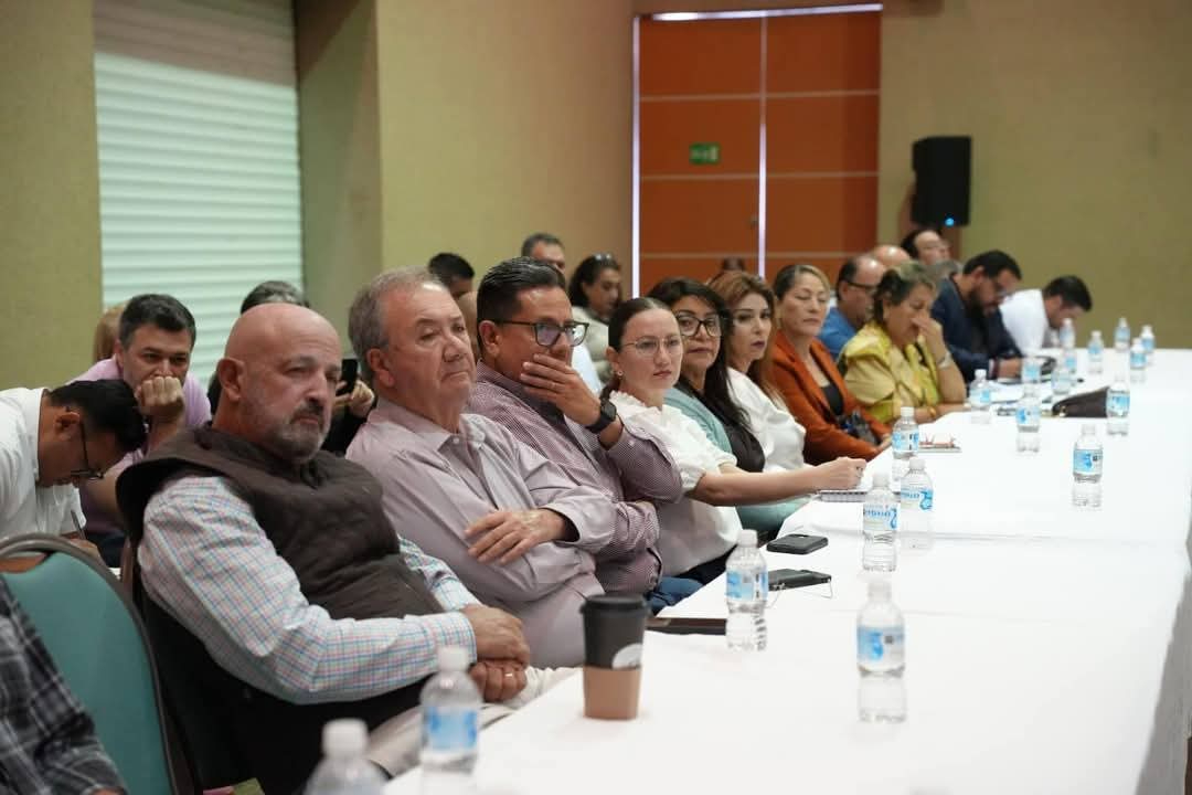 Empresarios carmelitas no han recibido respuesta de PEMEX sobre la liberación de pagos ni de IMSS, INFONAVIT, y SAT sobre la prórroga solicitada desde diciembre Empresarios carmelitas no han recibido respuesta de PEMEX sobre la liberación de pagos ni de IMSS, INFONAVIT, y SAT sobre la prórroga solicitada desde diciembre