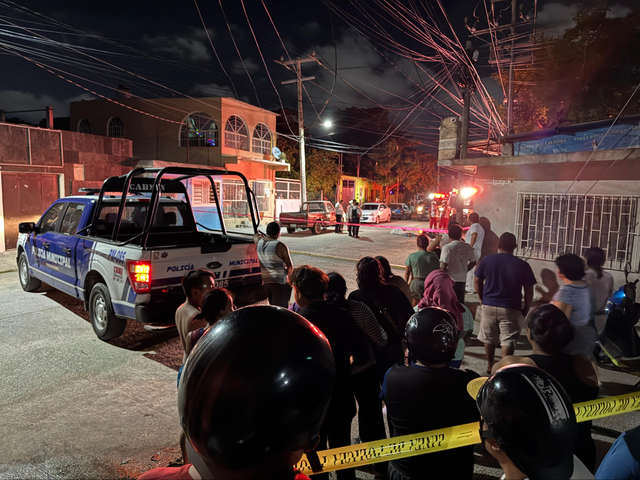 Ejecutan a dos jóvenes mientras viajaban en motocicleta en Ciudad del Carmen