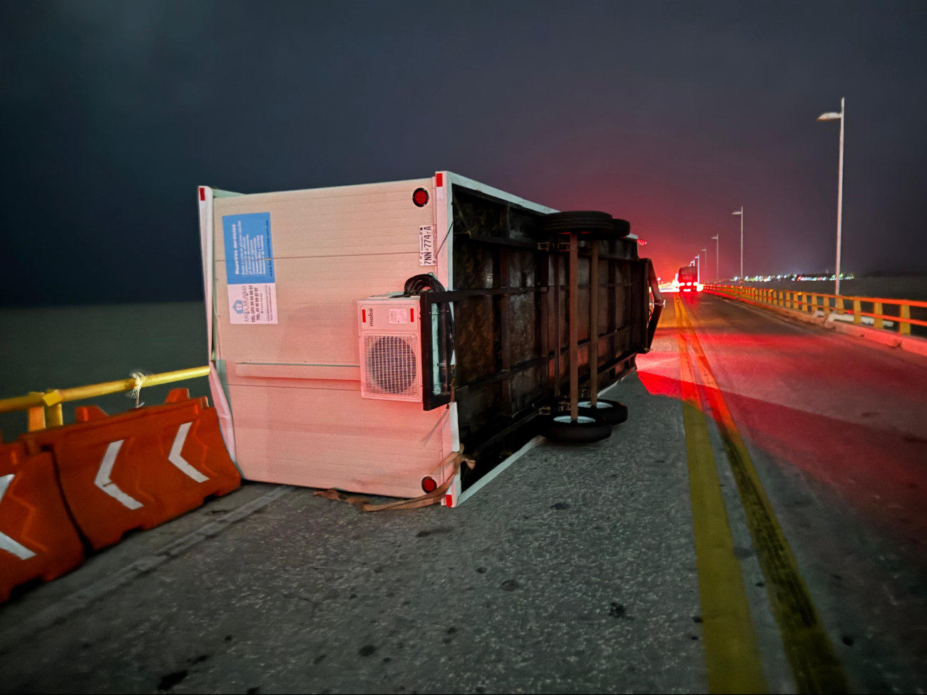 El accidente ocurrió cerca de la medianoche El accidente ocurrió cerca de la medianoche