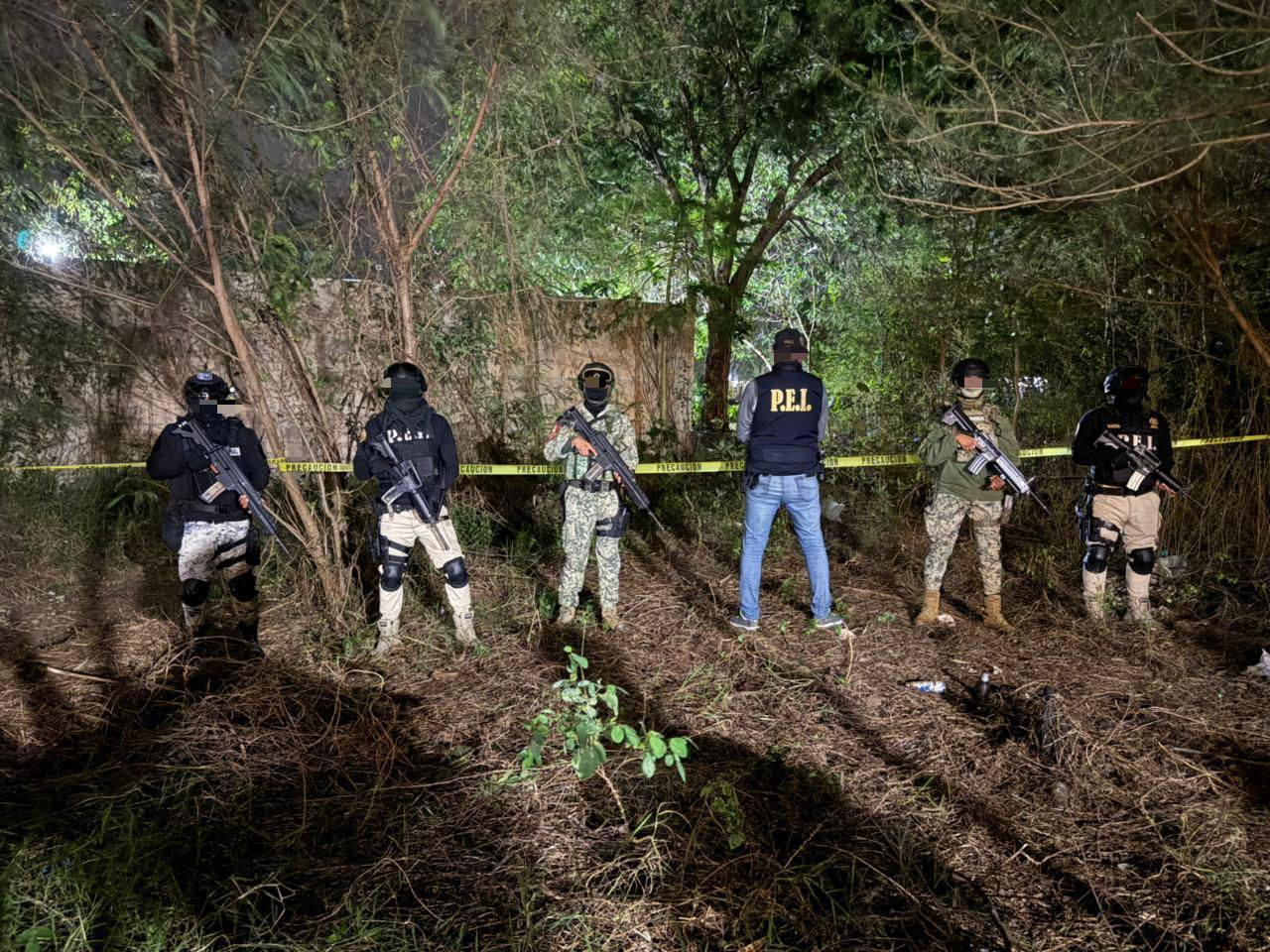 En el operativo participaron autoridades estatales y federales En el operativo participaron autoridades estatales y federales