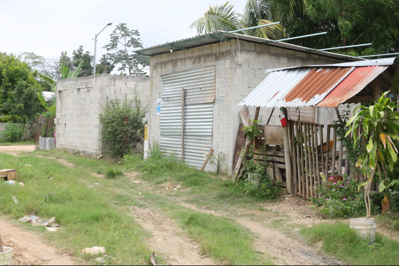 Distintas colonias sufren de carencias que necesitan ser atendidas por las autoridades. Distintas colonias sufren de carencias que necesitan ser atendidas por las autoridades.