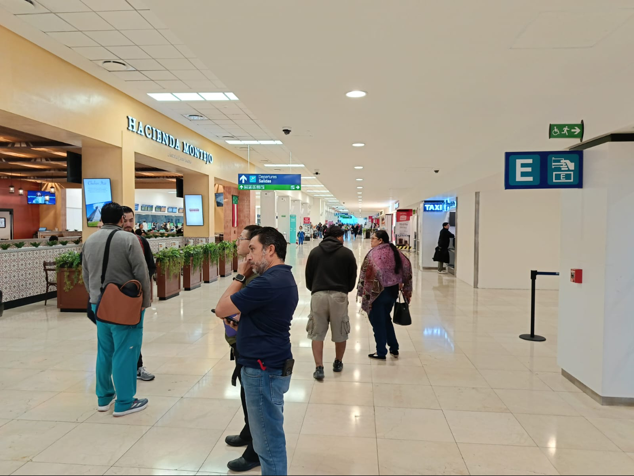 El Aeropuerto Internacional de Mérida arrancó operaciones este sábado con un solo reporte de vuelo atrasado