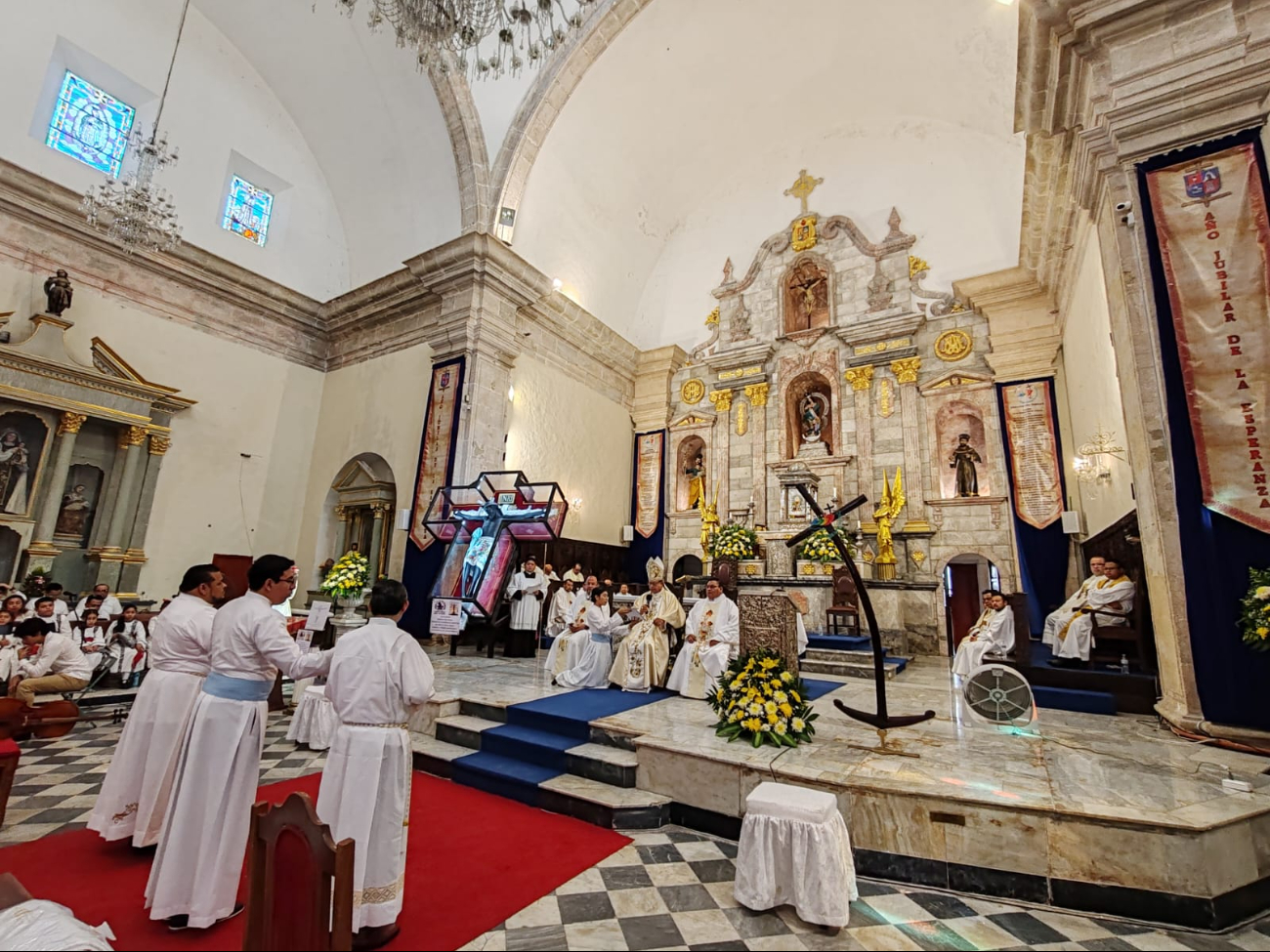 Campeche tendrá que esperar al nuevo Papa para conocer quién será su nuevo obispo Campeche tendrá que esperar al nuevo Papa para conocer quién será su nuevo obispo