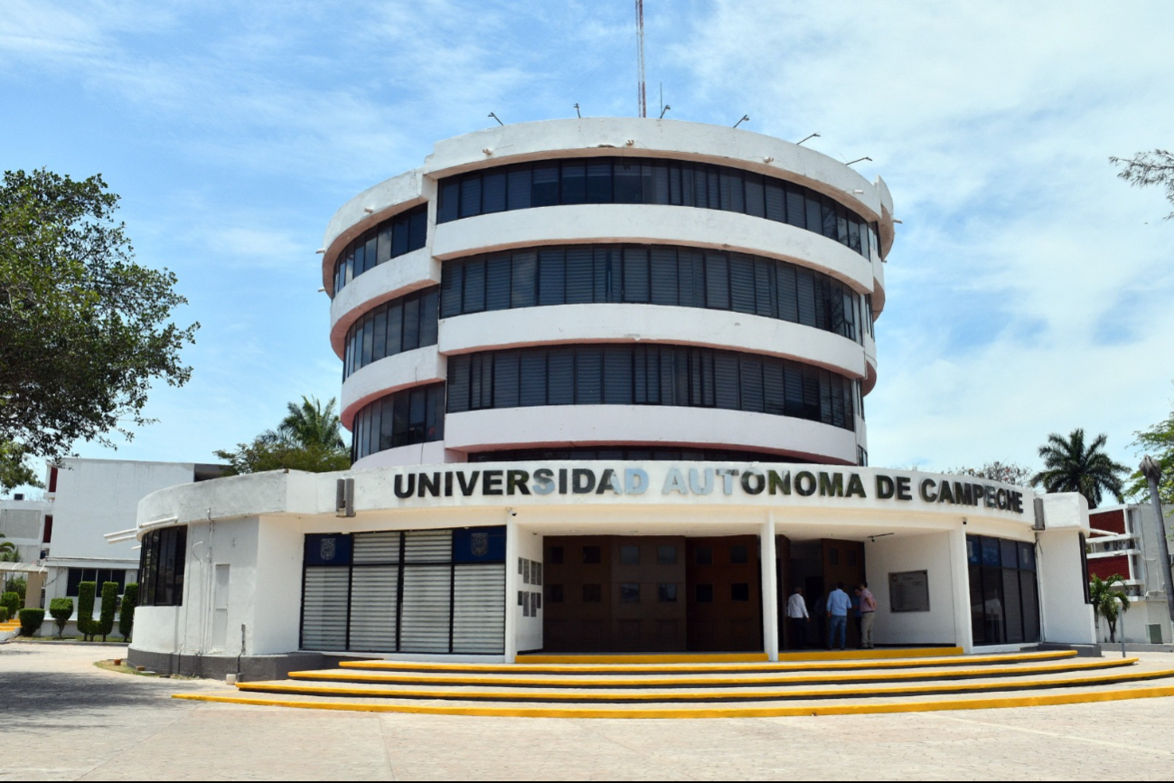 Señaló que la autonomía universitaria no debe ser vulnerada por el Congreso del Estado. Señaló que la autonomía universitaria no debe ser vulnerada por el Congreso del Estado.