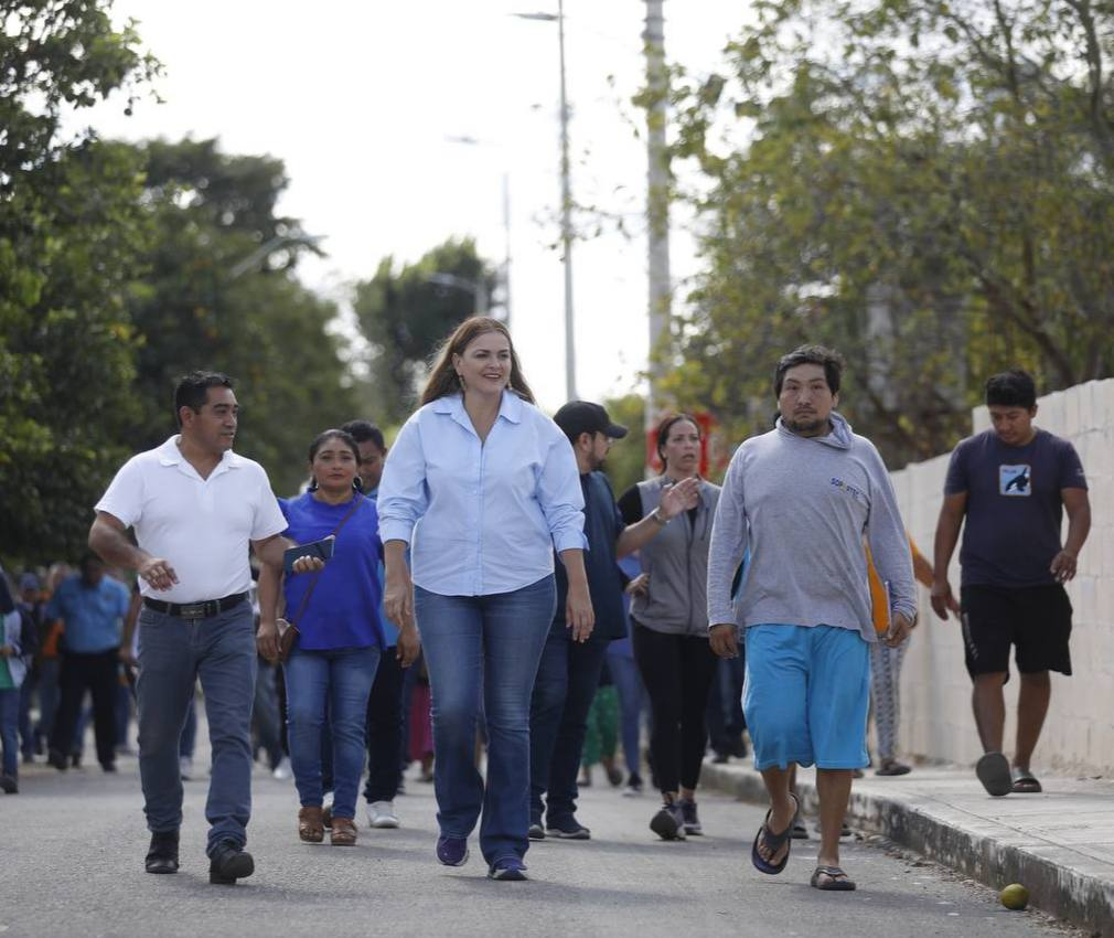 Acercan los servicios públicos para atender las necesidades prioritarias de Mérida