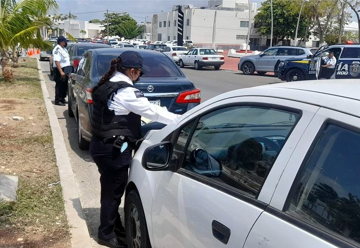 Se añadirán 15 artículos correspondientes al reglamento de tránsito del estado. Se añadirán 15 artículos correspondientes al reglamento de tránsito del estado.