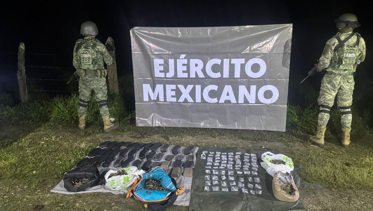 En Macuspana las autoridades decomisaron un arsenal de 37 cargadores, 960 cartuchos En Macuspana las autoridades decomisaron un arsenal de 37 cargadores, 960 cartuchos