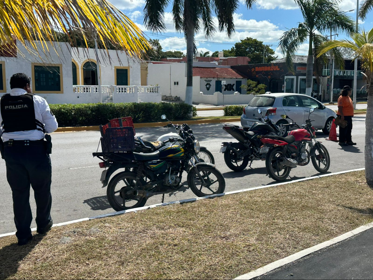 Decomisan motocicletas durante operativos en avenidas principales de Campeche