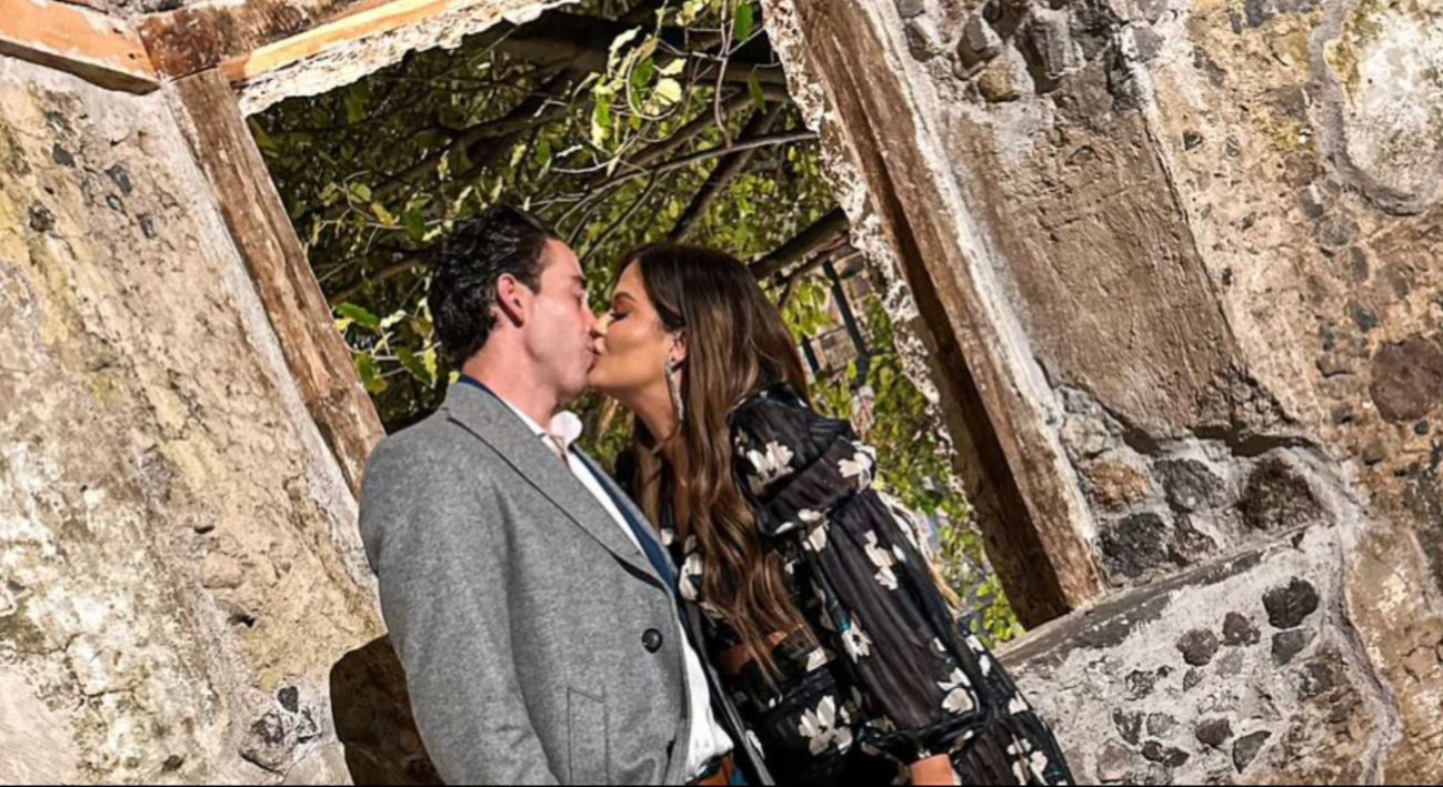 Mariana Echeverría revela que está en a espera de su segundo hijo con Óscar Jiménez Mariana Echeverría revela que está en a espera de su segundo hijo con Óscar Jiménez