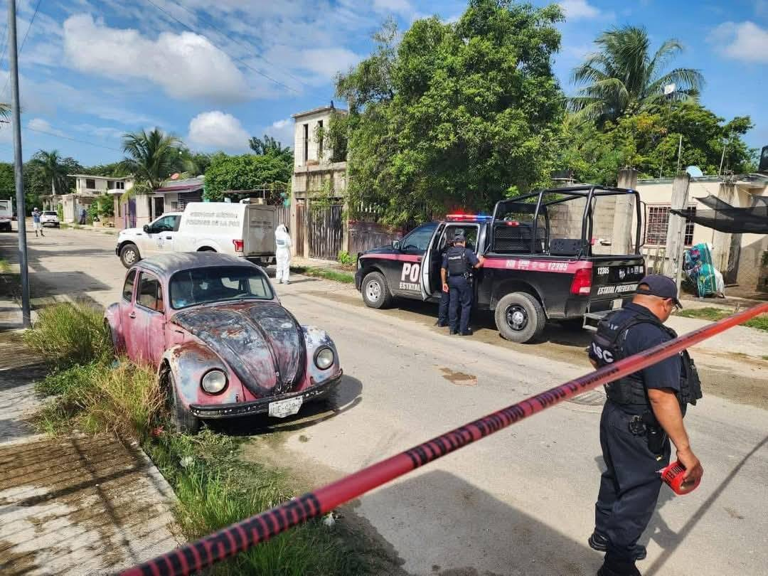 El cuerpo del hombre fue hallado después de varios días de descomposición. El cuerpo del hombre fue hallado después de varios días de descomposición.