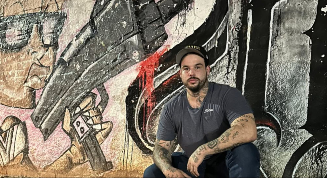 Emiliano, hijo de Pepe Aguilar, asegura que estuvo en un anexo contra su voluntad Emiliano, hijo de Pepe Aguilar, asegura que estuvo en un anexo contra su voluntad