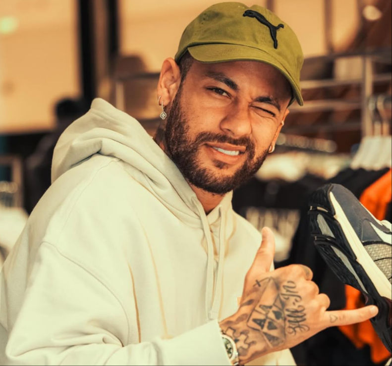 Lesiones de Neymar coinciden con fiestas, cumpleaños o carnavales ¿Coincidencia?