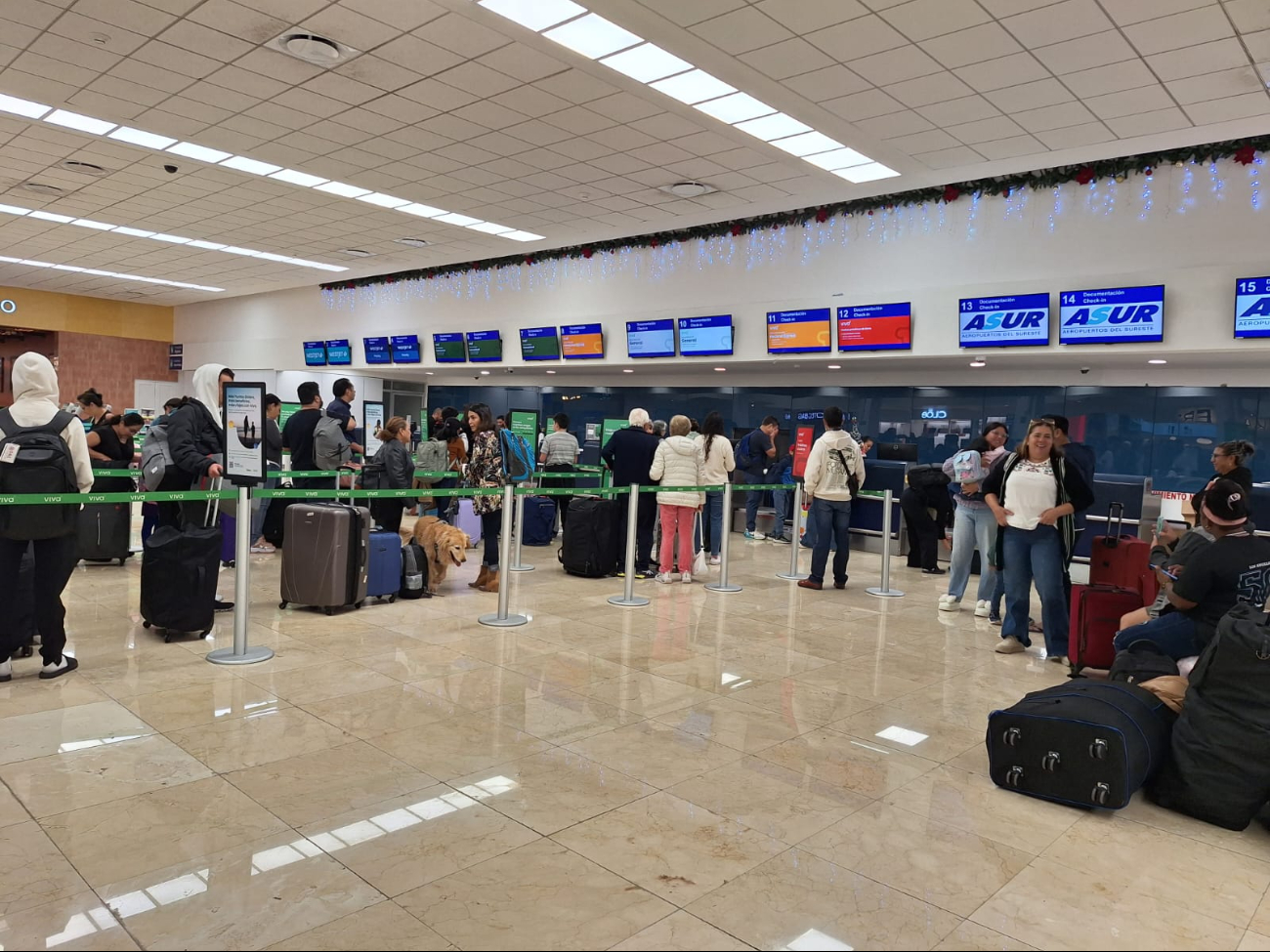 Diversos vuelos de Aeroméxico y Volaris siguieron por la mañana Diversos vuelos de Aeroméxico y Volaris siguieron por la mañana