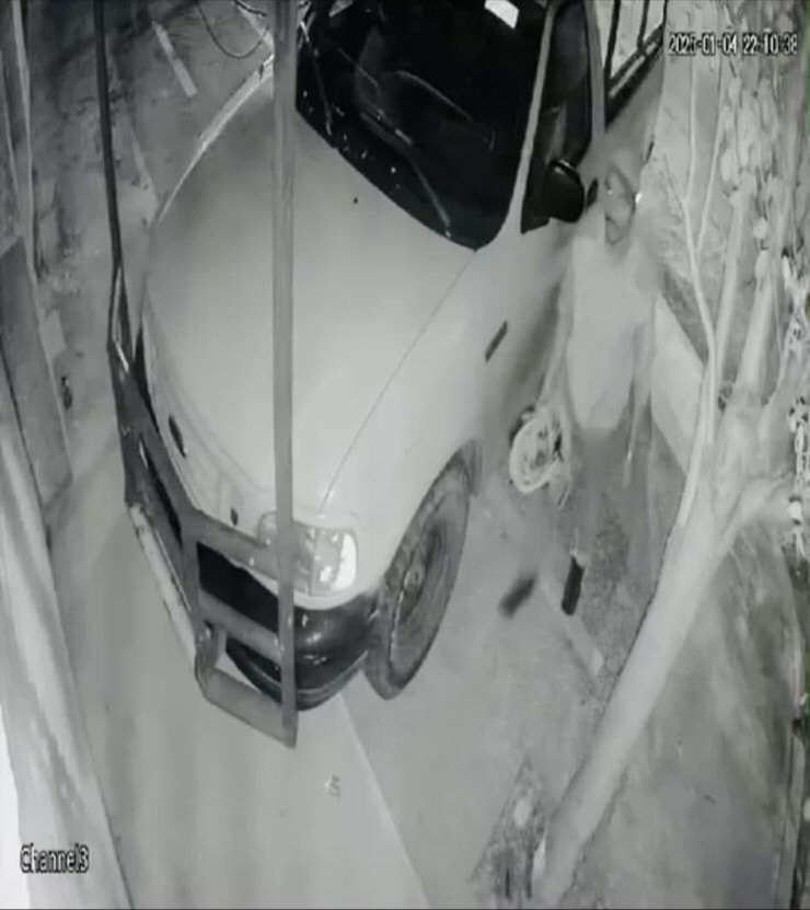 El agraviado perdió una herramienta que ese encontraba al interior de su vehículo. El agraviado perdió una herramienta que ese encontraba al interior de su vehículo.