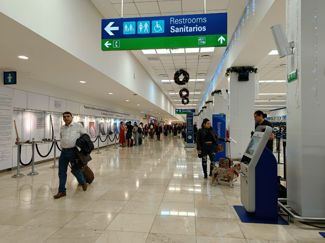 La afluencia de pasajeros en el aeropuerto de Mérida se mantiene regular La afluencia de pasajeros en el aeropuerto de Mérida se mantiene regular