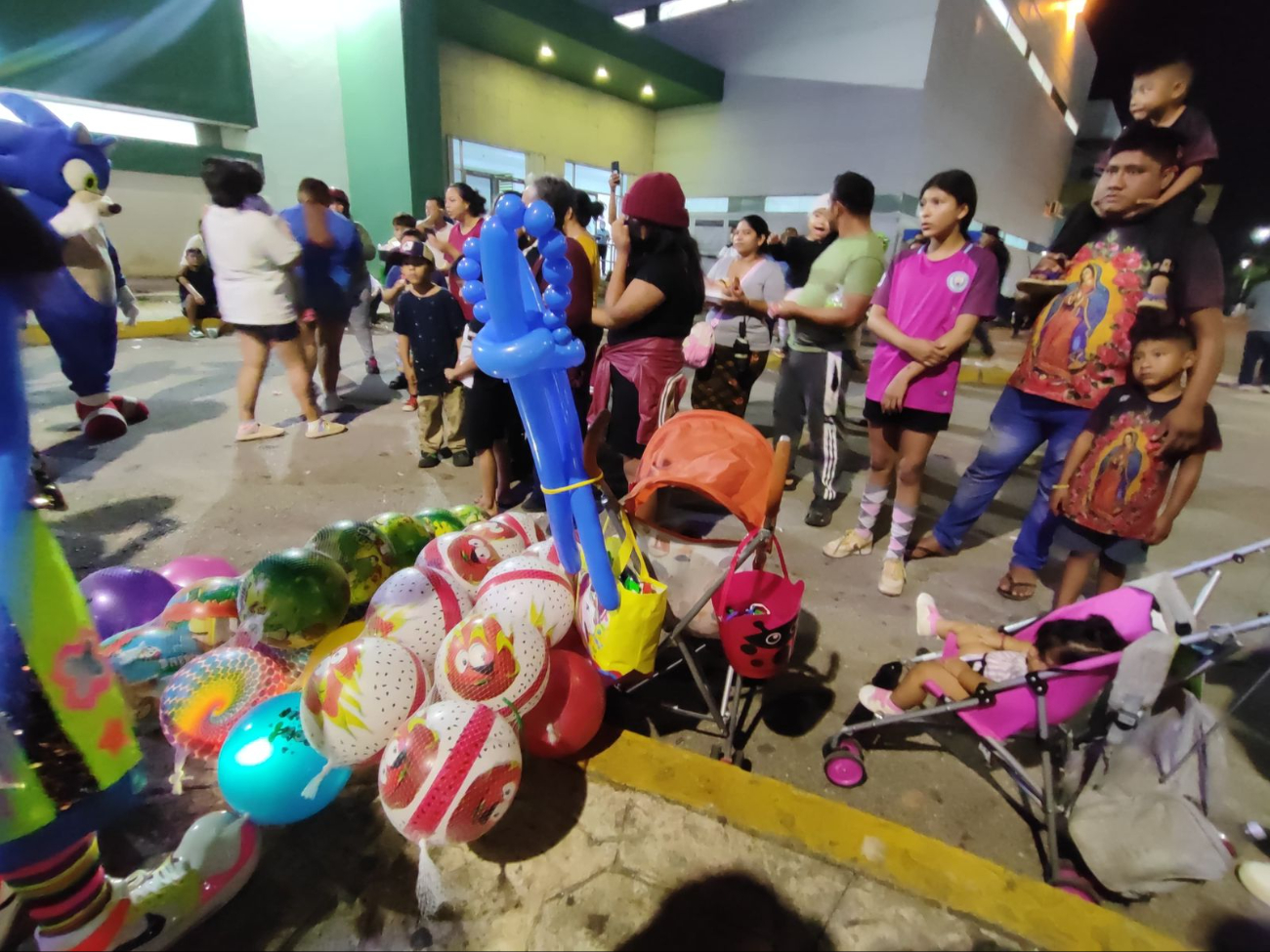 El objetivo fue ofrecer un momento de alegría y tranquilidad a los niños y sus padres El objetivo fue ofrecer un momento de alegría y tranquilidad a los niños y sus padres