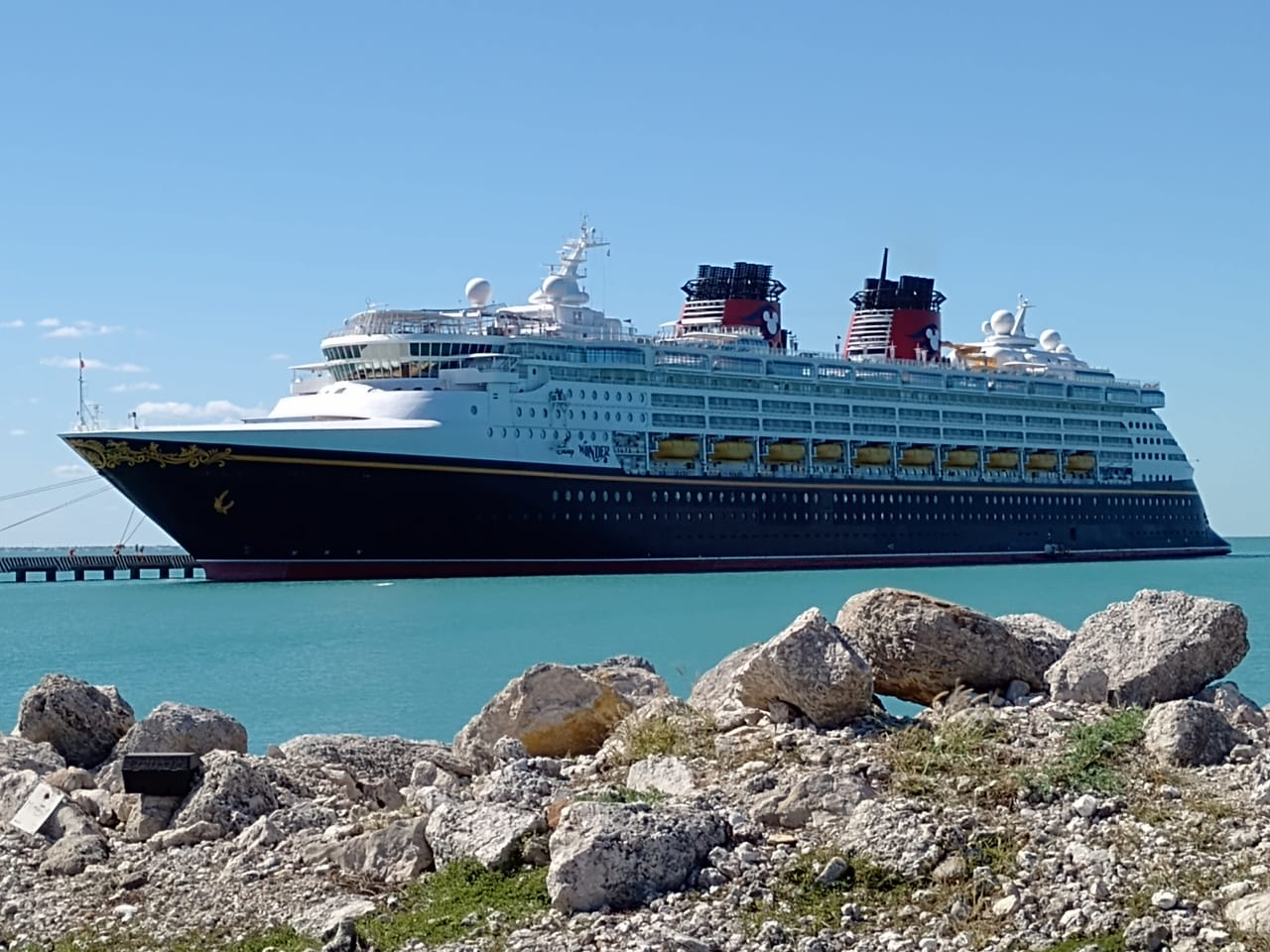 Llegarán a Progreso los cruceros Breeze, Islander, Disney Magic, entre otros. Llegarán a Progreso los cruceros Breeze, Islander, Disney Magic, entre otros.
