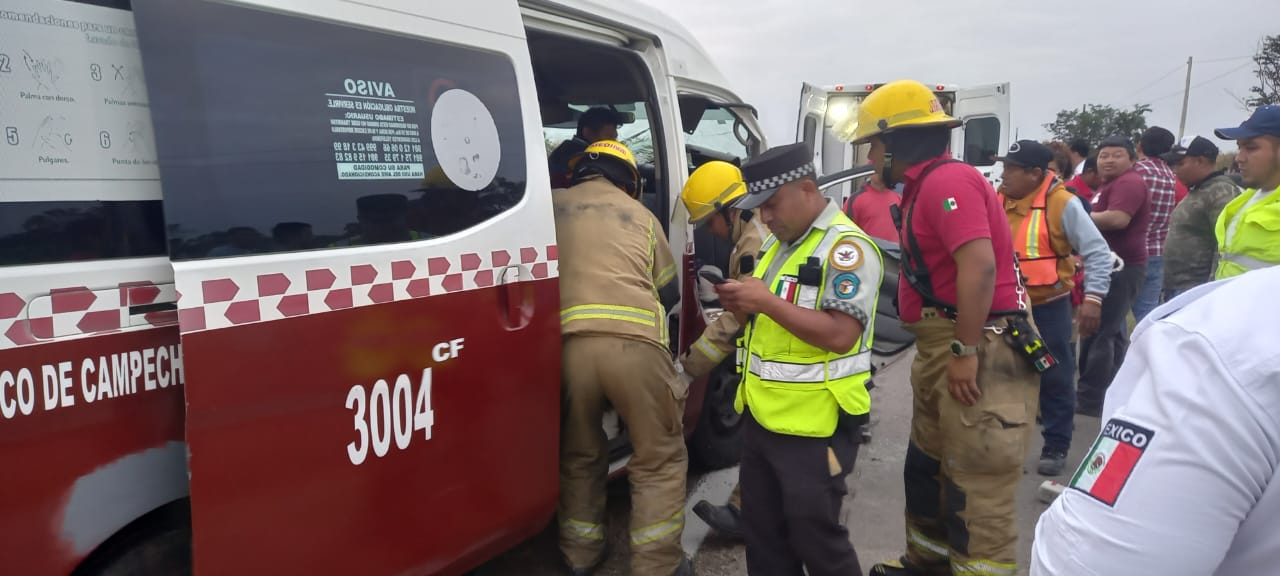 Los cuatro lesionados fueron atendidos por paramédicos Los cuatro lesionados fueron atendidos por paramédicos