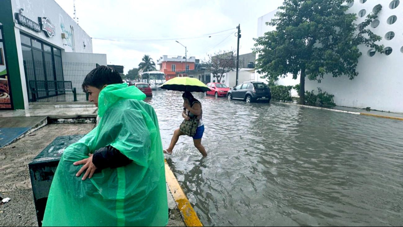Frente Frío 21 provocó fuertes lluvias en Playa del Carmen