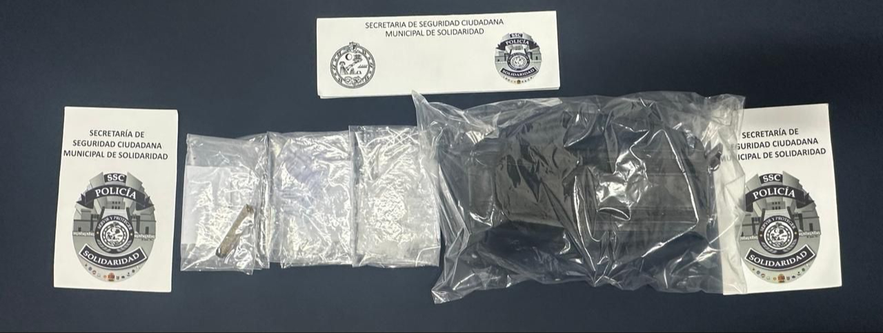 Además del cigarro con hierba verde, se encontraron dosis de "cristal" y "piedra" Además del cigarro con hierba verde, se encontraron dosis de "cristal" y "piedra"