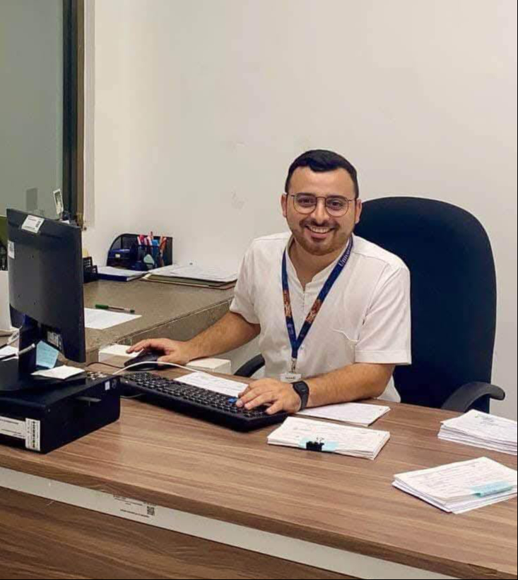 El médico José Ángel Lezama calificó la situación como "alarmante" e indicó que los síntomas incluyen diarrea, vómitos, dolor abdominal y fiebre El médico José Ángel Lezama calificó la situación como "alarmante" e indicó que los síntomas incluyen diarrea, vómitos, dolor abdominal y fiebre