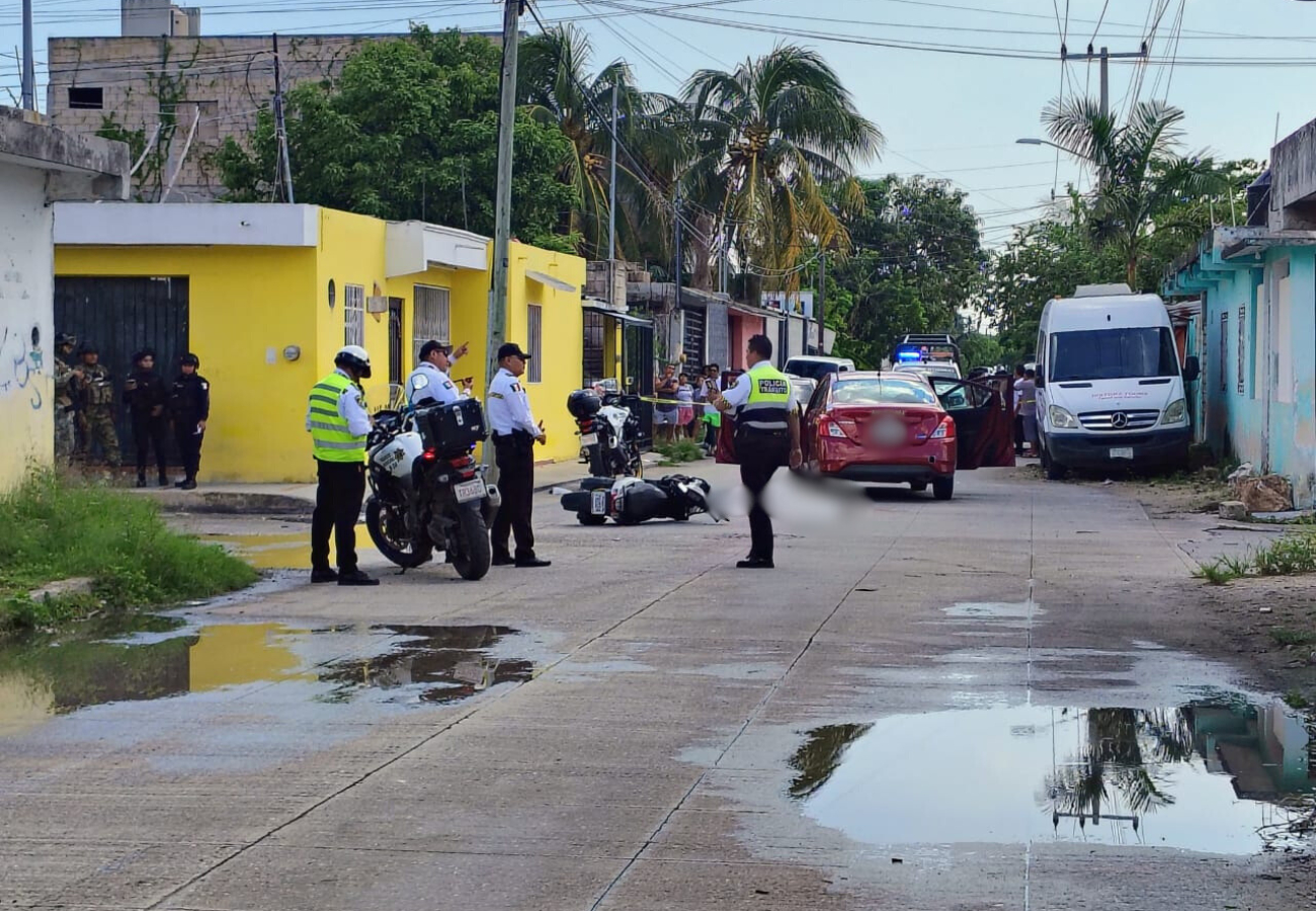 Debido a que el menor no usaba casco, el impacto contra el pavimento le causó la muerte instantánea