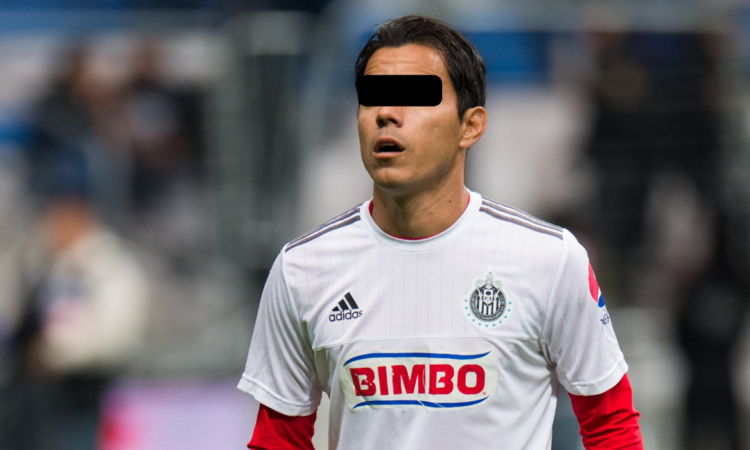 El exfutbolista permanecerá en prisión preventiva por seis meses