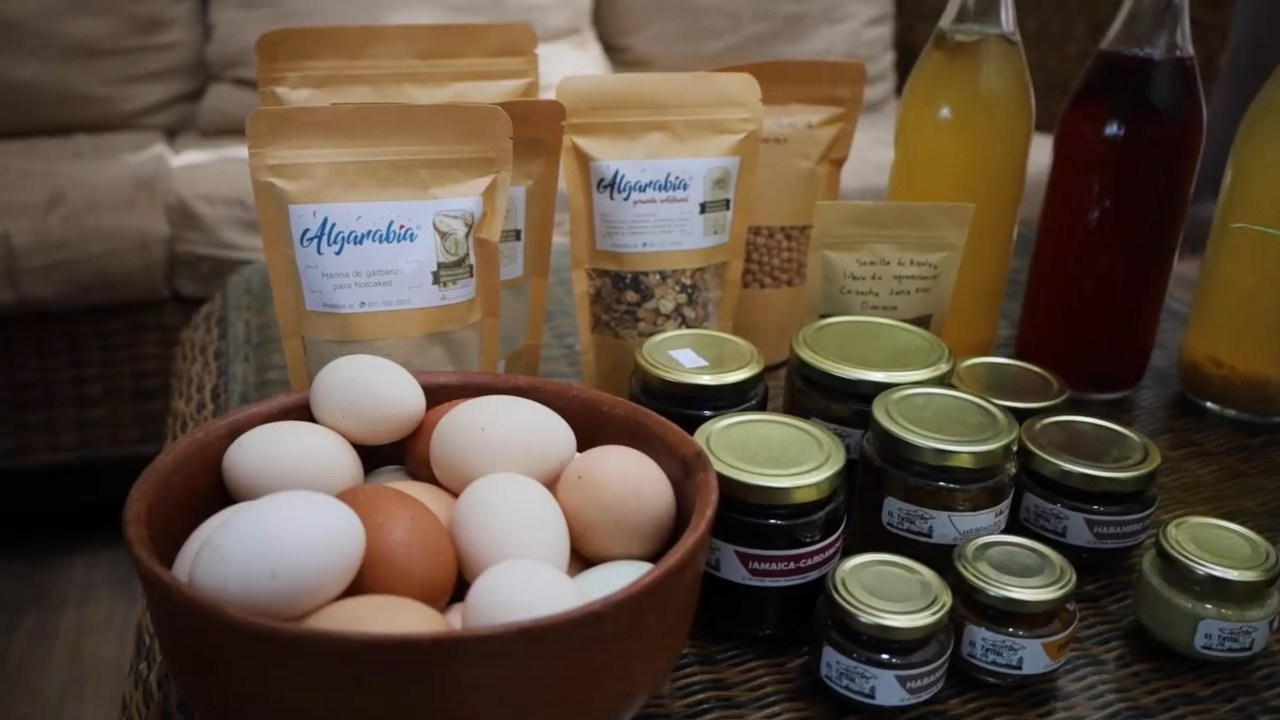 Gracias a ello, los huevos son más limpios, con mejor sabor y cáscara resistente.
