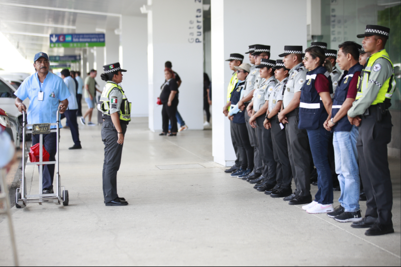 Se han registrado detenciones de personas con cargos por diversos delitos