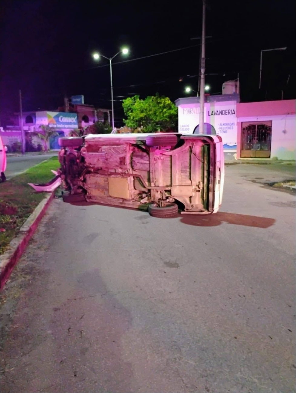 Conductor en estado de ebriedad protagoniza fuerte choque en Chetumal